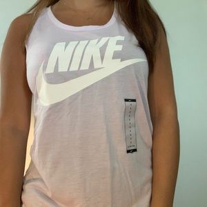 💥Final Price💥 Women’s Nike Sportswear Tank